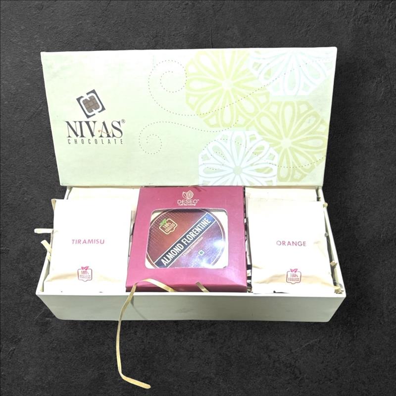 SKUCode:4 CHOCOLATE 1 ALMOND FLOR